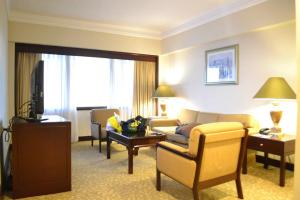 535279_2890917474030_1292160082_n