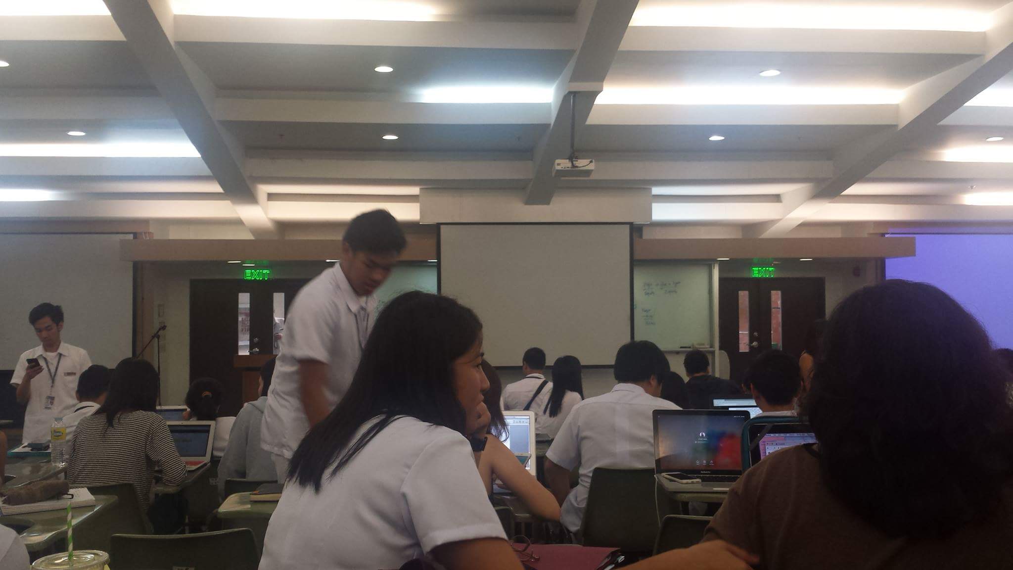 14012977_10206921257091929_185479254_o