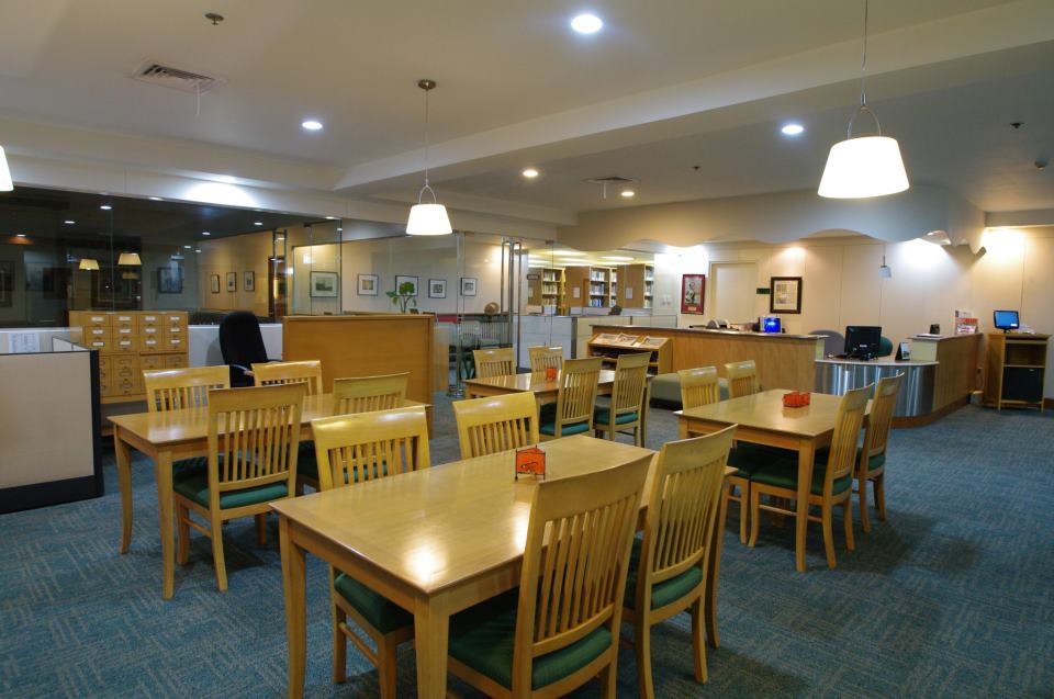 Surprise! A Library in&nbsp;Ortigas