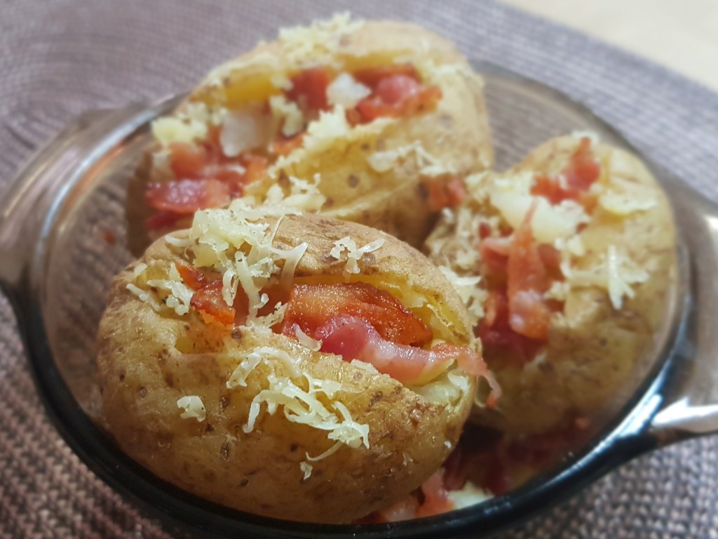 Lazy Kitchen Ep. 2: Easy Baked&nbsp;Potatoes