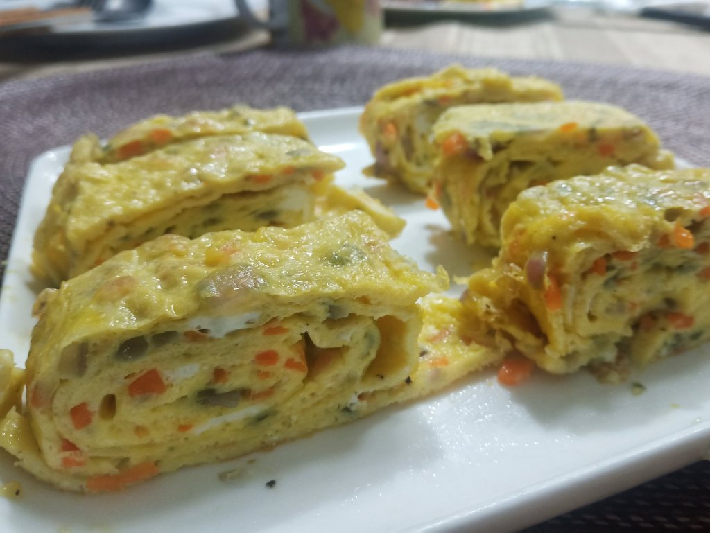 Lazy Kitchen Ep. 12: Gyeran Mari (Another Egg Roll&nbsp;Adventure)